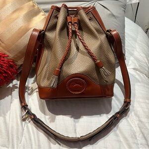 Vintage Dooney & Bourke Pebble Leather Kendall Drawstring Bag Light Taupe